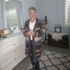 NWT Long cardigan sweater by Umgee